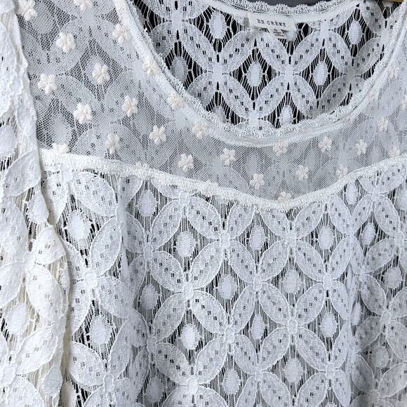 Coastal Cowgirl Delicate Babydoll Lace Daisies Bell Sleeve Boho Chic Women MED - Picture 3 of 9